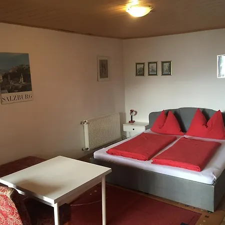 Guest house Haus Kernstock 2*